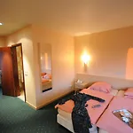Hotleu Otel 3*