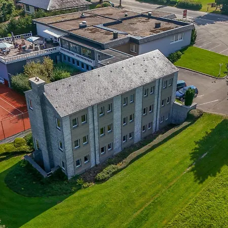 Отель Hotleu 3*
