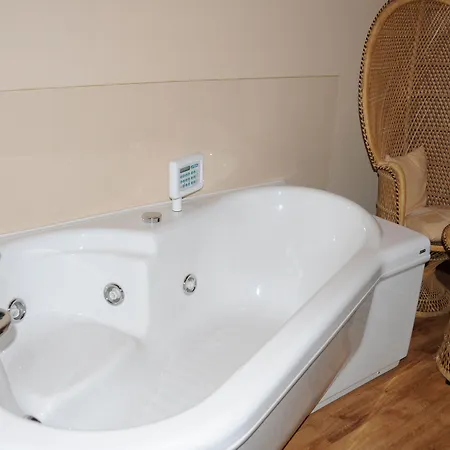 Szálloda Hotleu 3*