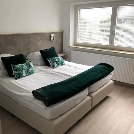 Hotleu Hotel 3*